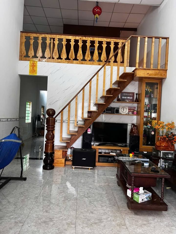 Nhà cấp 4 kiên cố Hẻm T1, xã Ea Tu 100m² giá 1.75 tỷ - Sẵn sàng vào ở ngay!