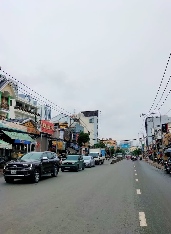 Nhà phố 3 tầng 76m² quận Nhà Bè giá 6 tỷ - Phù hợp cho gia đình ở ngay!