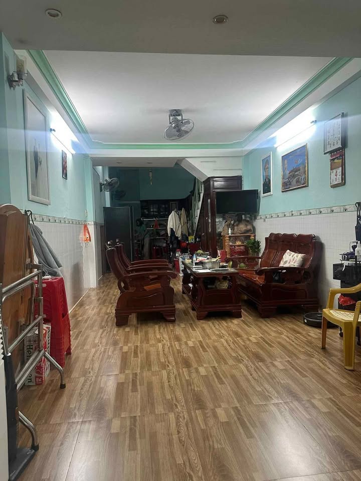 Nhà Hẻm 4 Tầng P. Ngô Mây Quy Nhơn 58m² giá 5 tỷ - Gần biển chỉ 1km!