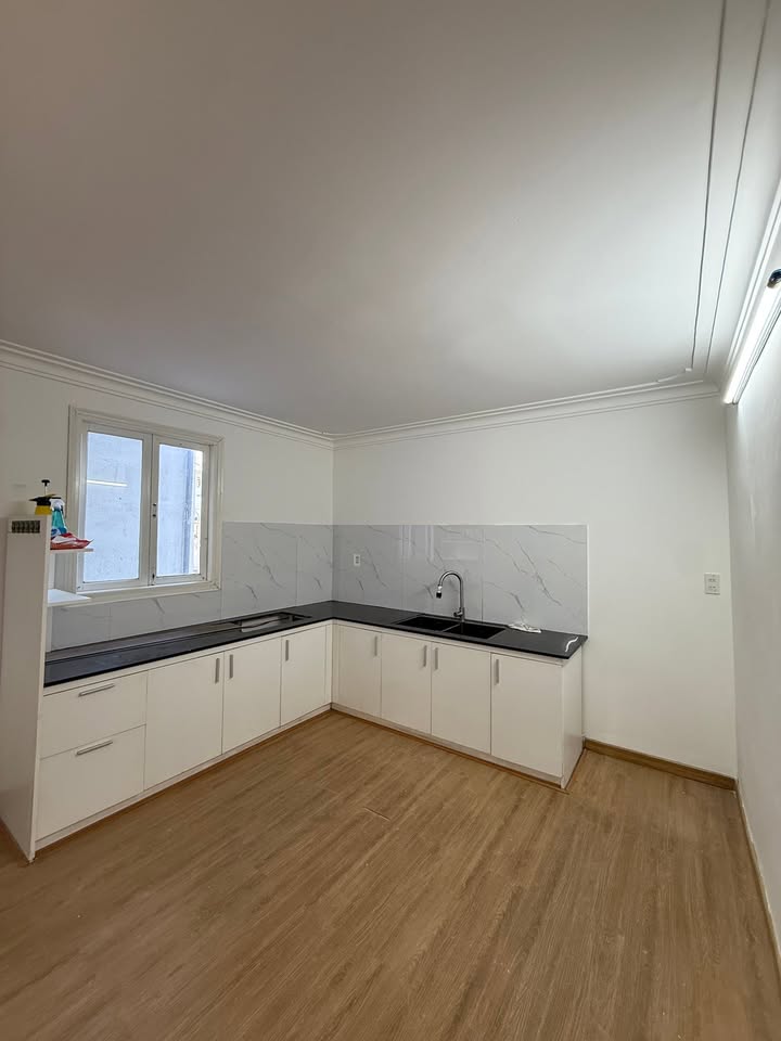 Nhà riêng Ngô Quyền, Đà Lạt 65m² giá 4.95 tỷ - Vị trí đẹp, tiện ích đầy đủ!