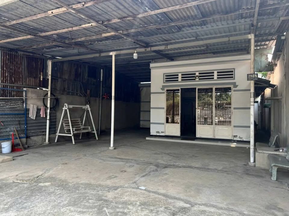 Nhà mặt tiền tỉnh lộ 9, xã Bình Mỹ, 168m² giá chỉ 5 tỷ - Cơ hội đầu tư hấp dẫn!