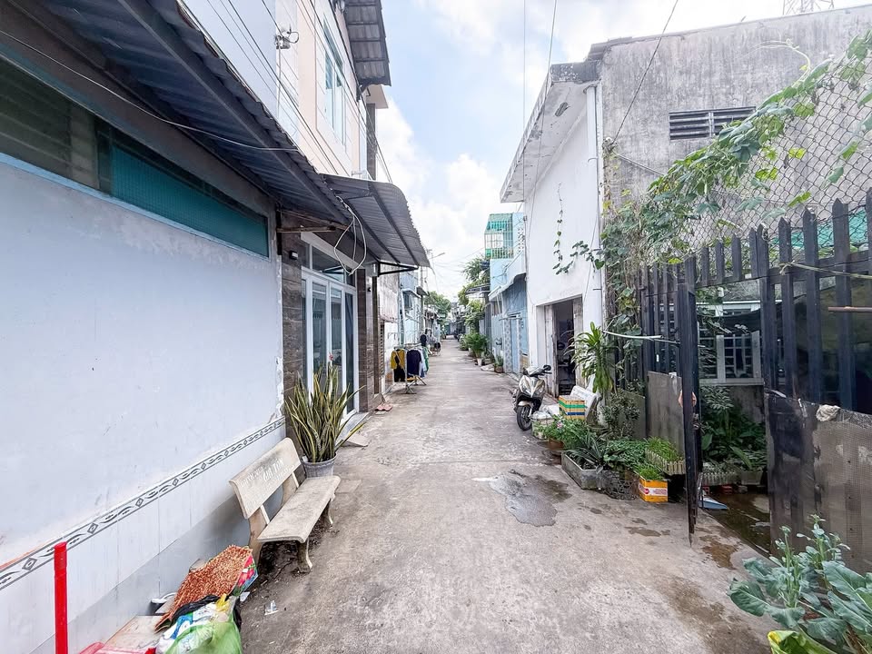 Nhà phố An Bình, Ninh Kiều 40m² giá chỉ 2.18 tỷ - Sổ hồng chính chủ, gần chợ!