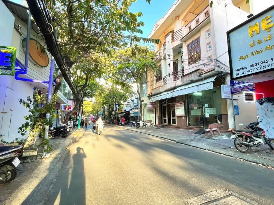 Đất nền mặt tiền Nguyễn Việt Hồng, 67.8m² giá thương lượng - Đầu tư sinh lời ngay!