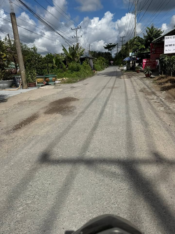 Đất nền 2 mặt tiền xã Hậu Thành, Cái Bè 282m² giá 2.5 tỷ - Cơ hội đầu tư tuyệt vời!