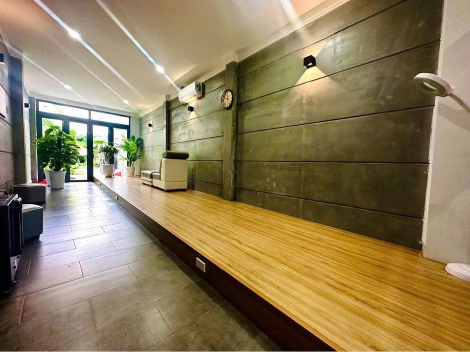 Nhà mặt tiền Hùng Vương, Buôn Ma Thuột 229m² giá 12.8 tỷ - Cơ hội đầu tư sinh lời!