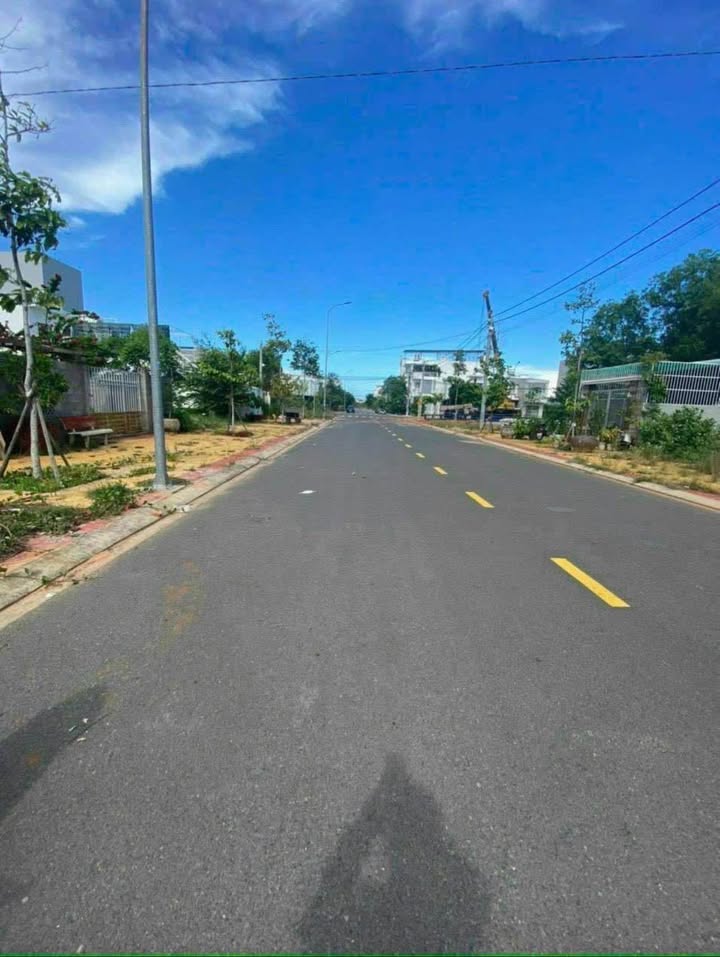 Đất nền đường Trần Tử Bình, Phan Thiết 210m² giá 3.5 tỷ - Sổ đỏ chính chủ, pháp lý rõ ràng!