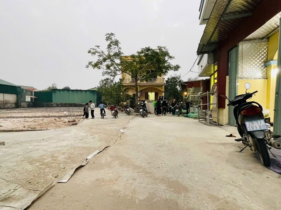 Đất thổ cư Phú Yên 80,7m² giá thỏa thuận - Ô tô đỗ cửa, vị trí đắc địa!