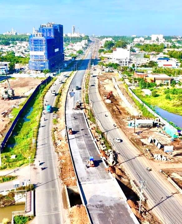 Đất nền 7468m² Đường 25B, Nhơn Trạch - Cơ hội đầu tư tuyệt vời!