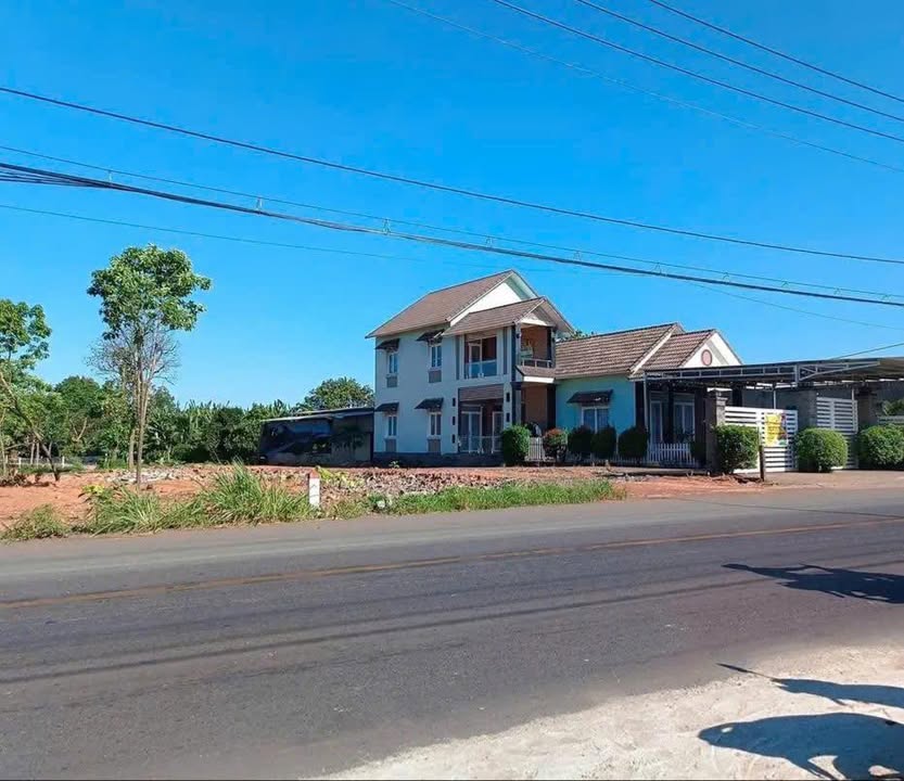 Đất thổ cư 1000m² Nguyễn Hoàng, Trảng Bom - Góc 2 mặt tiền, Giá tốt thương lượng!