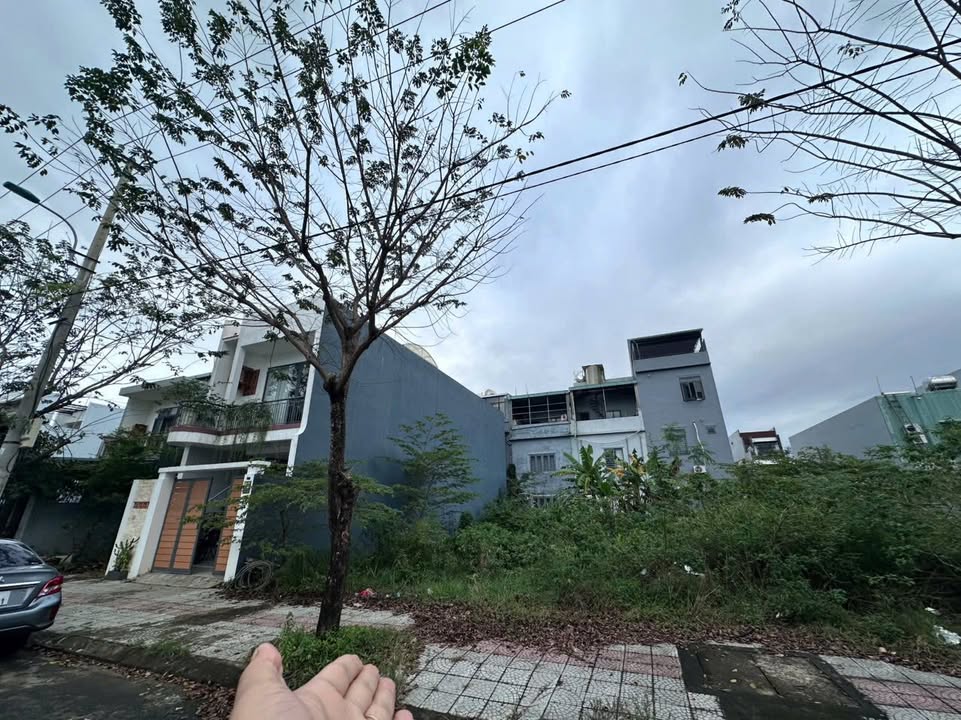 Đất nền KĐT Nam Hoà Xuân Đà Nẵng 105m² giá 5.3 tỷ - Đầu tư lý tưởng!