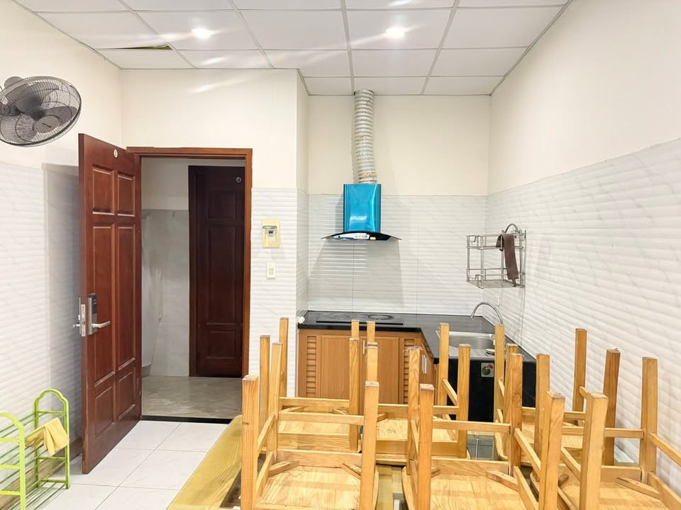 Căn hộ 2 phòng ngủ Ngũ Hành Sơn 7 triệu - Full nội thất, sẵn sàng vào ở!