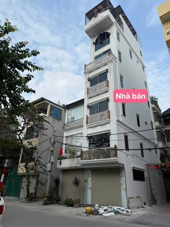 Nhà 7 tầng Thạch Bàn 40m² giá 19 tỷ - View vườn hoa công viên tuyệt đẹp!