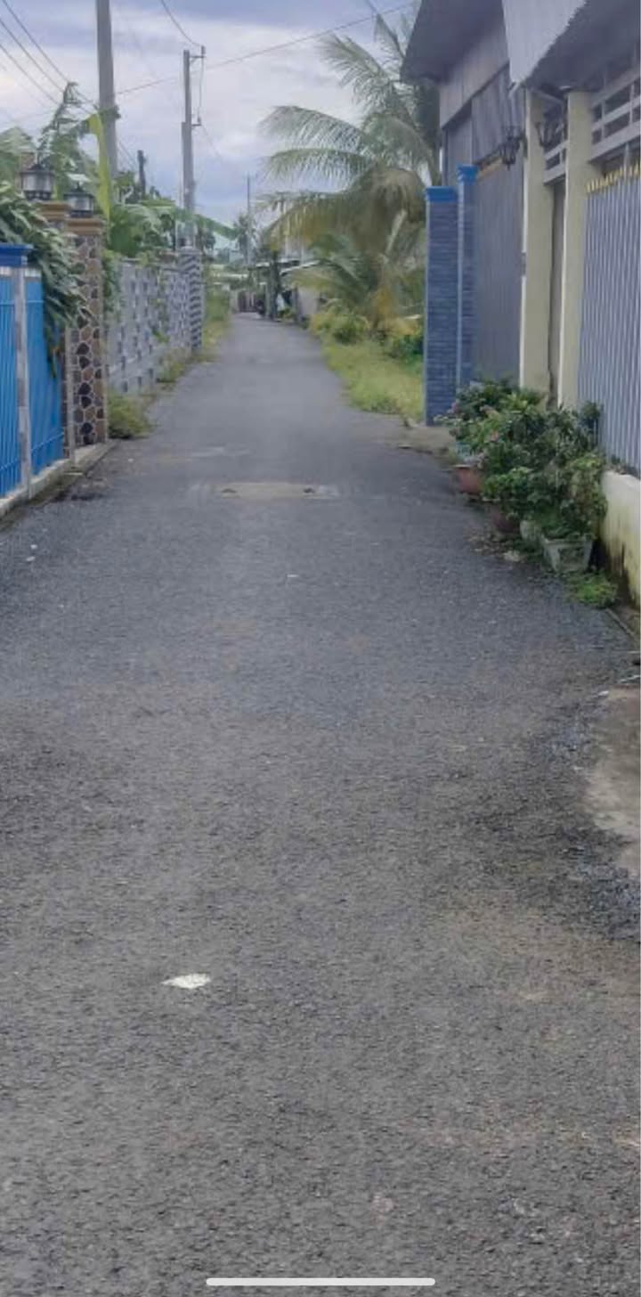 Nhà cấp 4 phường Tân Ngãi, Vĩnh Long, 99.6m² giá 1.25 tỷ - Đường vào khu du lịch Trường An!