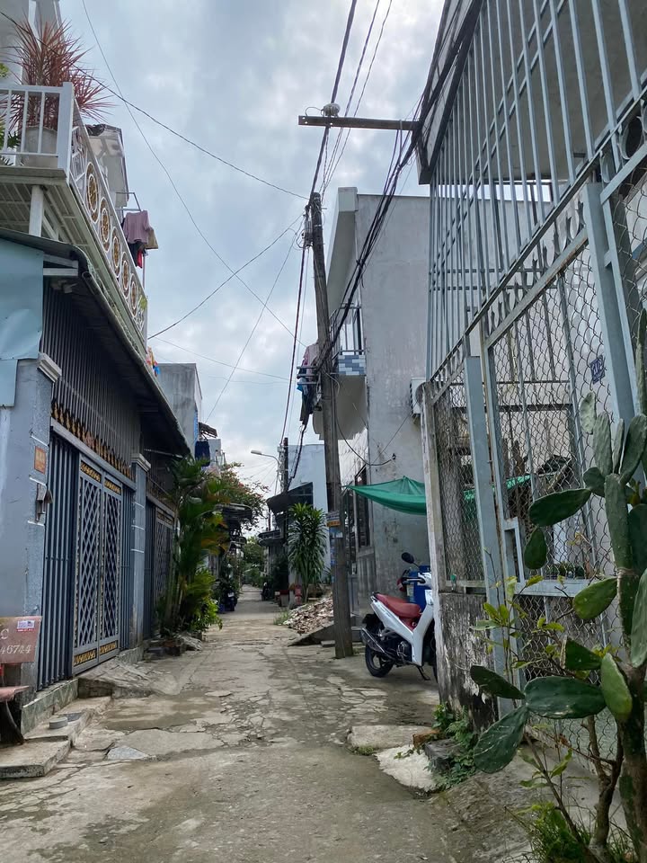 Nhà trệt + lửng KDC 3A, An Bình, 54m² giá 1.55 tỷ - Sẵn sàng vào ở!