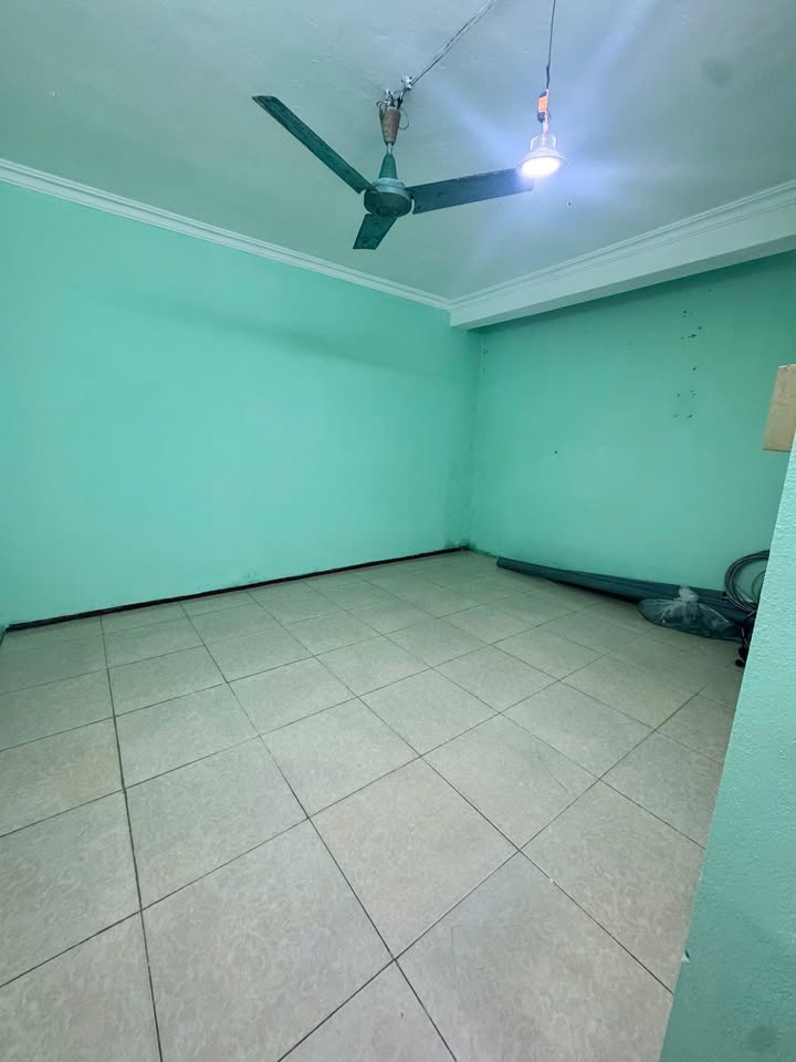 Nhà cho thuê 2 tầng tại Phường Tân Sơn, giá 6 triệu - Phù hợp kinh doanh và văn phòng!