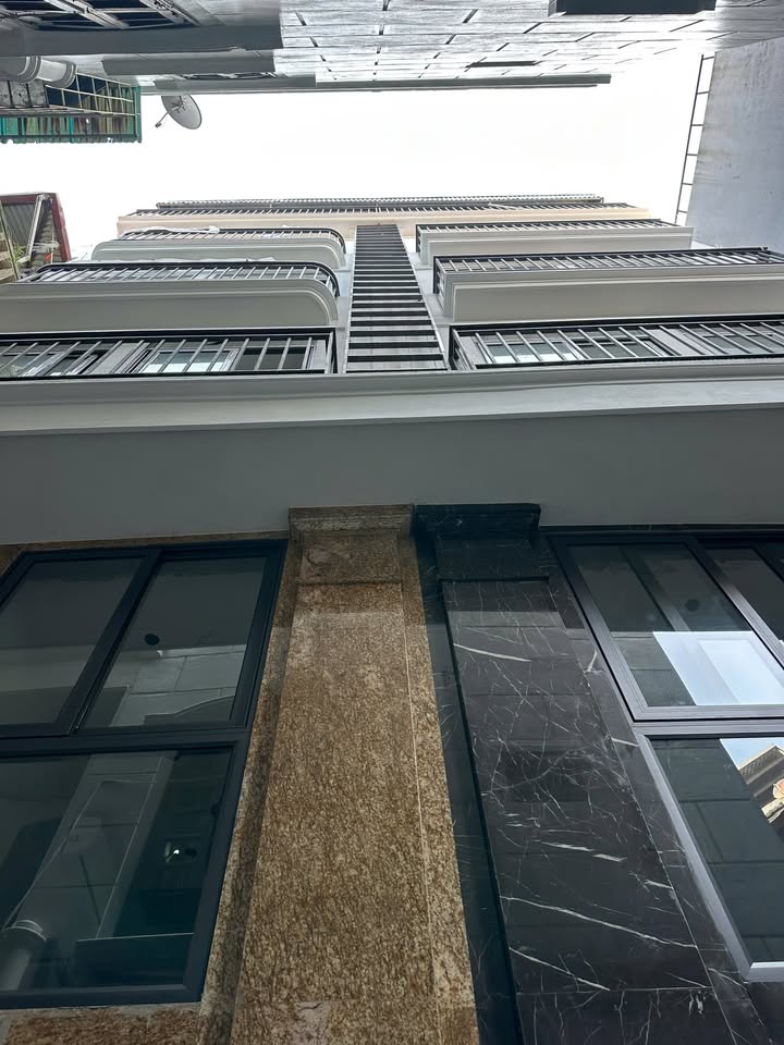 Nhà phố tại Đống Đa, Hà Nội 62m² giá 22.5 tỷ - View hồ Văn Chương đẳng cấp!