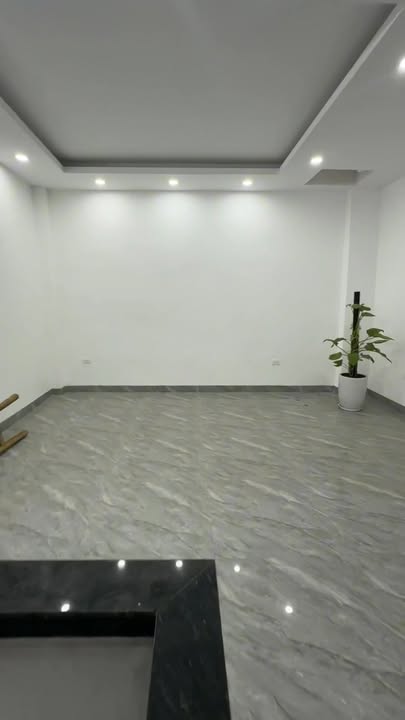 FrontHouse Đội Cấn 45m² giá 10.6 tỷ - Nhà đẹp, hiếm có!