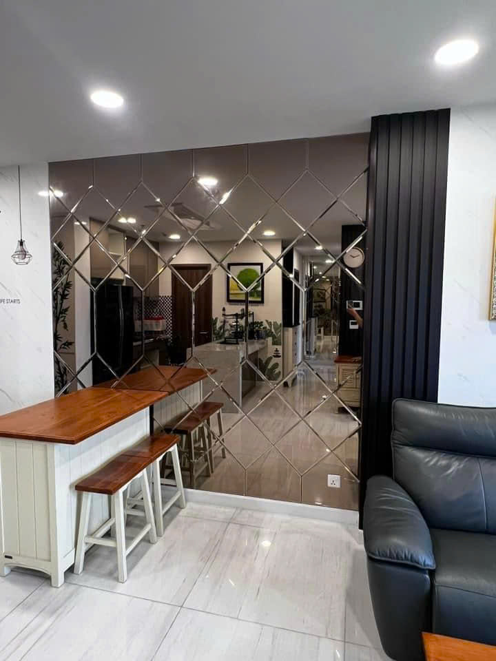 Căn hộ Kingdom 101 Quận 10 72m² giá 20 triệu - Full nội thất cao cấp, sẵn sàng vào ở!