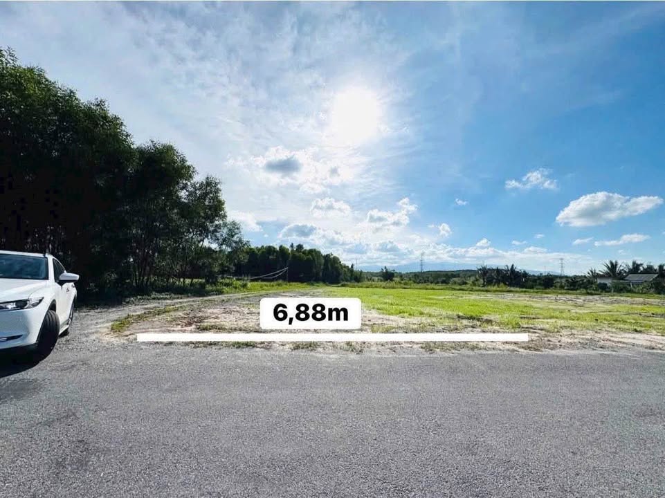 Đất thổ cư 2 mặt tiền thôn 7, Lý Trạch 83m² giá chỉ 200 triệu - Cơ hội đầu tư tuyệt vời!