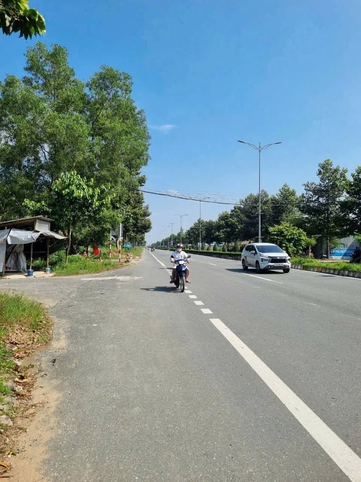 Đất nền Phú Hưng Bến Tre 167m² giá 850 triệu - Đường xe hơi, đầu tư sinh lời!