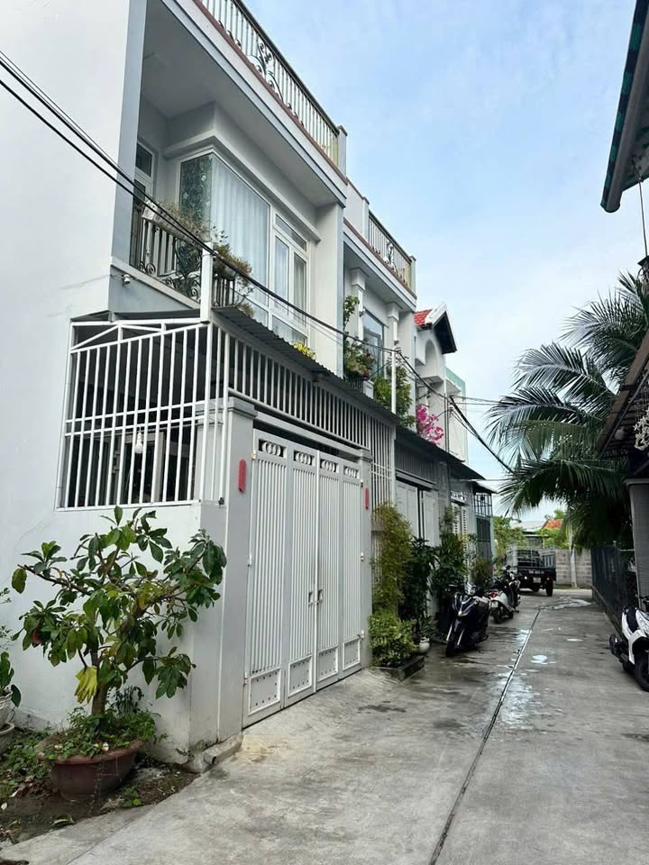 Nhà 2 tầng Vĩnh Châu, Nha Trang 75m² giá 3.5 tỷ - Chính chủ bán gấp!