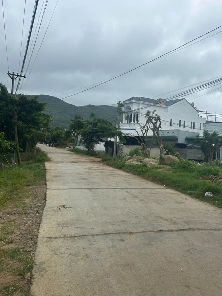 Kho xưởng Thạnh Mỹ Đơn Dương 450m² giá 2.7 tỷ - Gần Quốc Lộ 27!