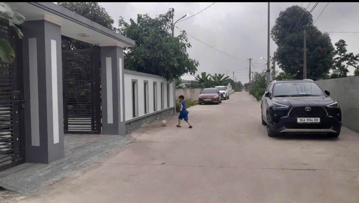 Đất nền Quảng Phú 110m² giá 1.56 tỷ - Đường rộng ô tô vào tận nơi!