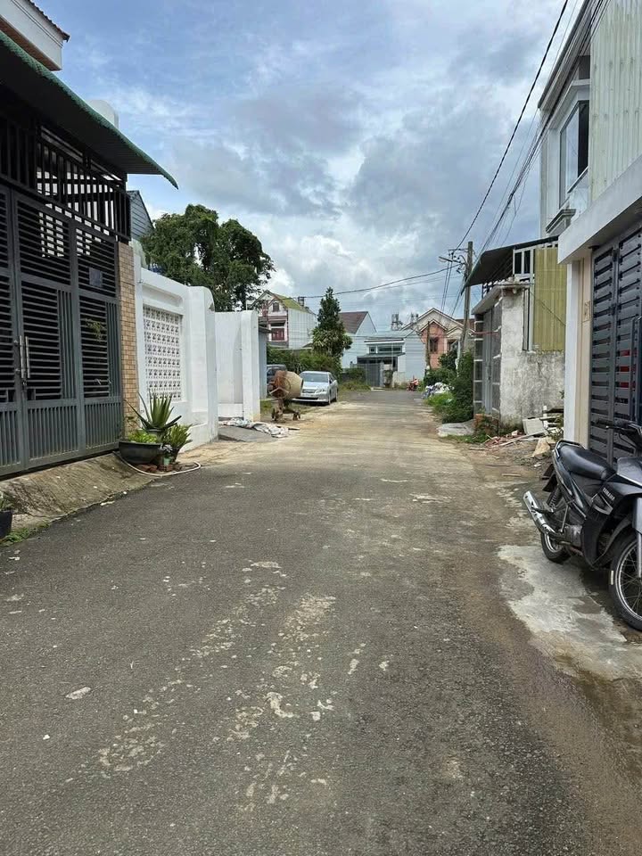 Đất nền Hẻm 36 Yên Thế, Bảo Lộc 95m² giá 2.15 tỷ - Sổ hồng đầy đủ, bớt lộc cho khách thiện chí!