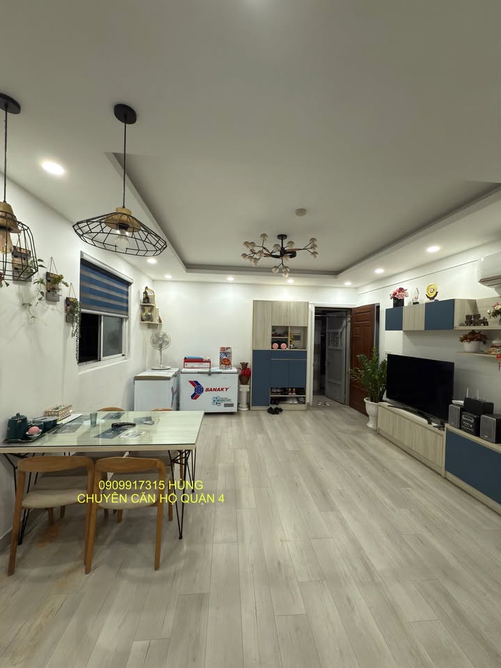 Căn hộ H2 Quận 4 83m² giá 5.45 tỷ - Sổ hồng lâu dài, nội thất đầy đủ!