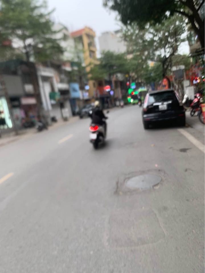 Nhà mặt phố Khâm Thiên, Đống Đa 36m² giá thỏa thuận - Kinh doanh vô địch!