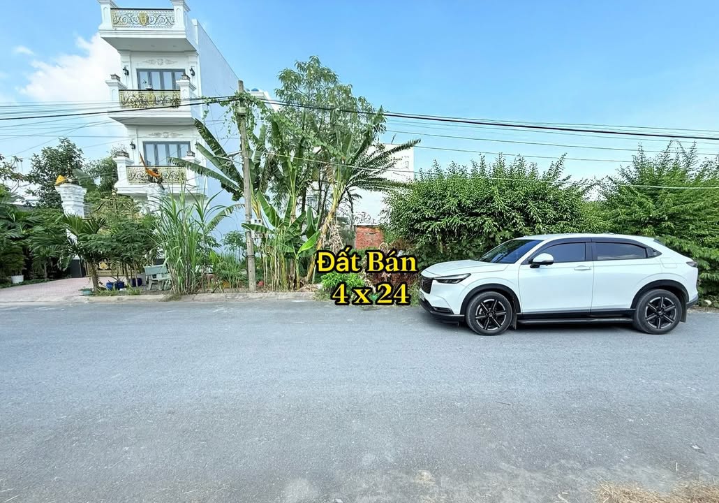 Đất nền 96m² tại KDC Thép, Mỹ Yên, Bến Lức - Giá 2.4 tỷ, sổ đỏ chính chủ!