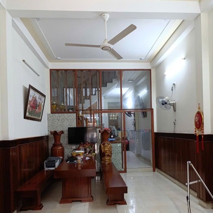 Nhà 3 Tầng Chính Chủ tại Quang Trung, Quy Nhơn 85m² giá 5 tỷ – Sẵn sàng vào ở!