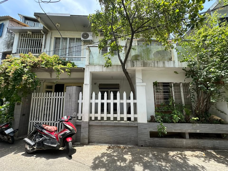 Nhà mặt tiền Kiệt 235 Bà Triệu, Huế 71m² giá 4 tỷ - Vị trí trung tâm thuận lợi!