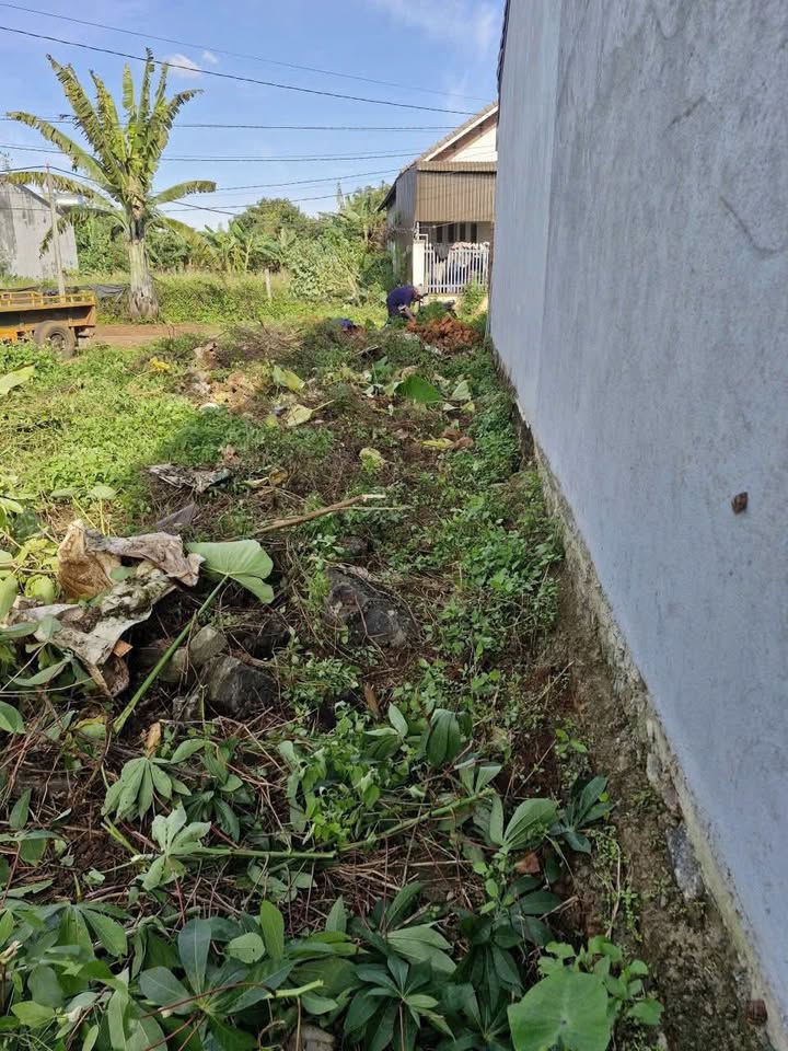 Nhà riêng Tân An, Buôn Ma Thuột 95m² giá 1.05 tỷ - Vị trí gần chợ tiện lợi!