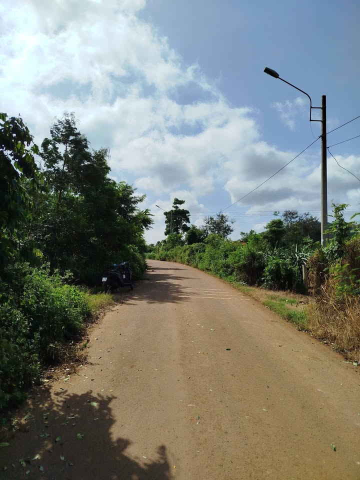 Đất nền Cư Êbur Buôn Ma Thuột 500m² giá 900 triệu - Cơ hội đầu tư sinh lời!