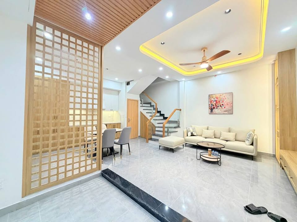 Nhà xây mới Lê Chân 46m² giá 4.35 tỷ - Thiết kế hiện đại, sẵn sàng ở ngay!