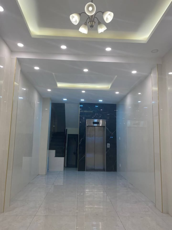 FrontHouse đường 3/2, quận 11, 50m² giá 21.99 tỷ - Đầu tư sinh lời tuyệt vời!