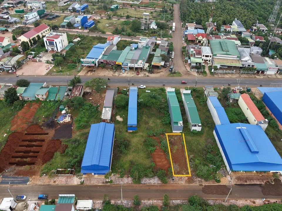 Đất thổ cư Ea Knuếc Đắk Lắk 156m² giá 3 tỷ - Vị trí siêu đẹp bên hông UBND xã