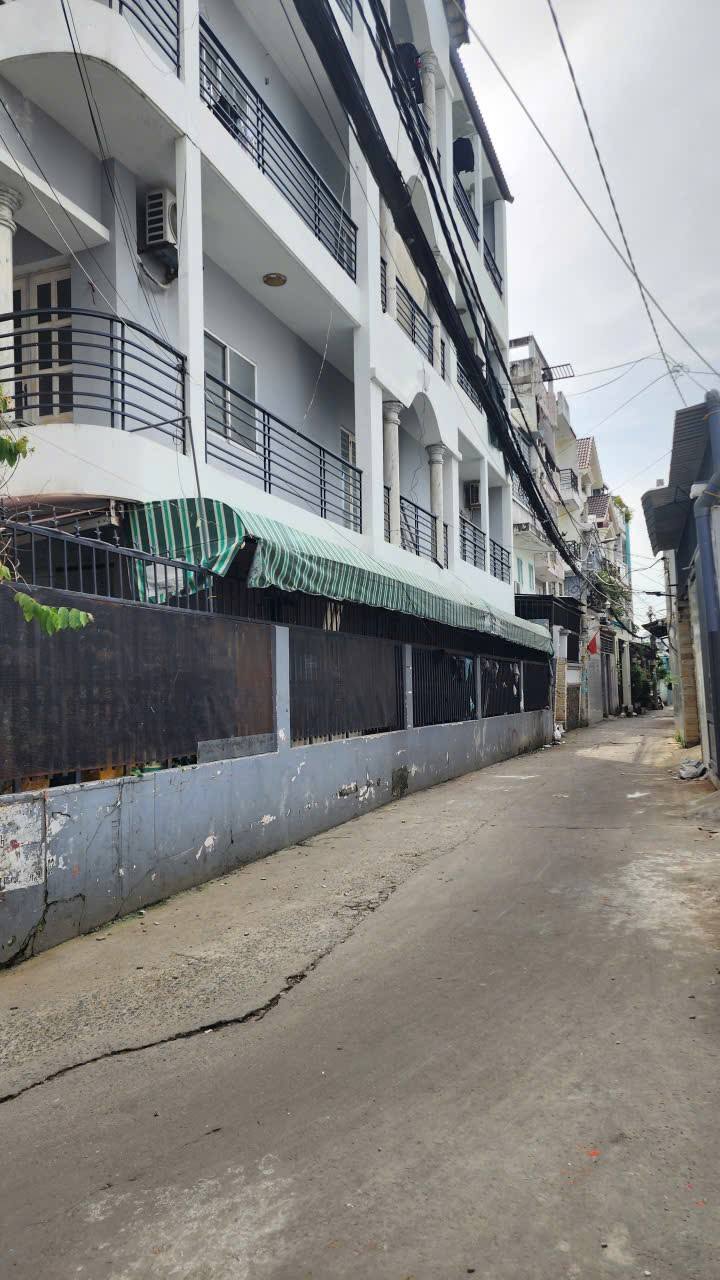 Nhà mặt tiền hẻm 1056 Huỳnh Tấn Phát, Quận 7, 104m² giá 6.8 tỷ - Đầu tư sinh lời ngay!