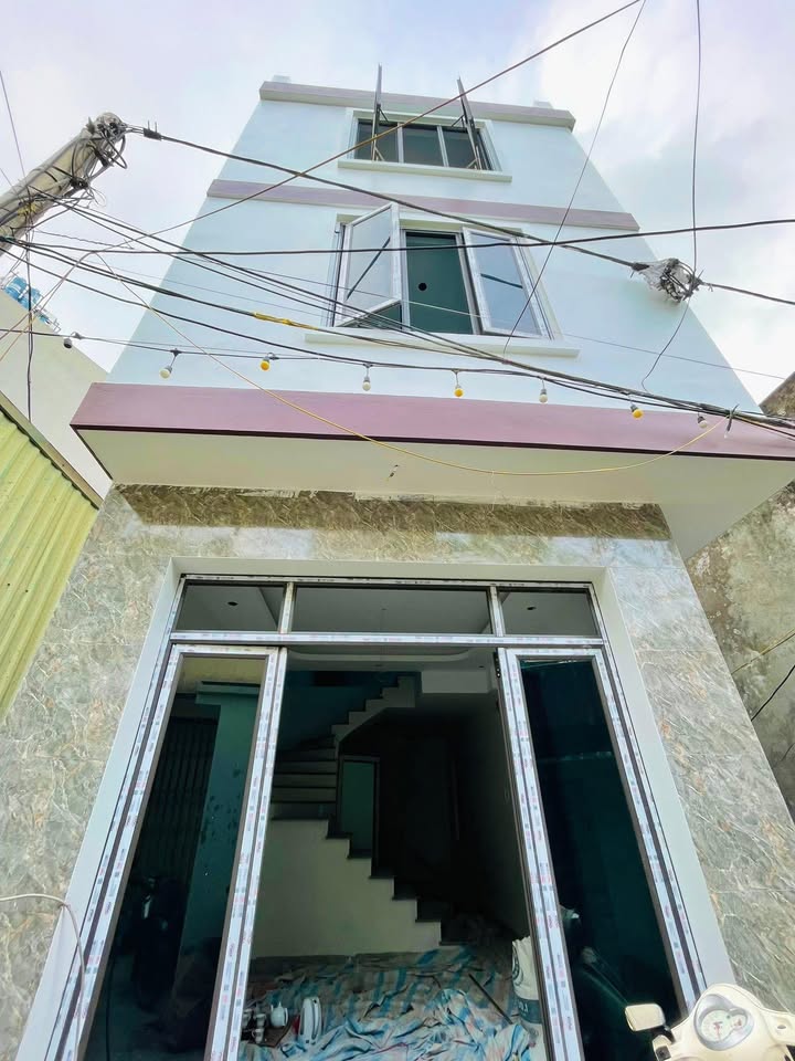 Nhà 3,5 tầng căn góc Phú Khánh, TP Thái Bình, 40m² giá chỉ 1.xxx triệu - Thiết kế hiện đại, sang trọng!