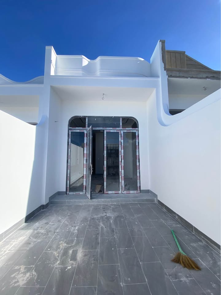 Nhà riêng hẻm Âu Cơ Pleiku 88m² giá 1.39 tỷ - Sân ô tô rộng rãi!