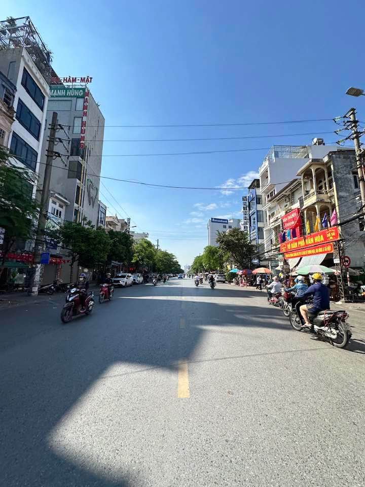 Nhà mặt đường Tôn Đức Thắng, An Biên 73m² giá 13.7 tỷ - Cơ hội kinh doanh tuyệt vời!