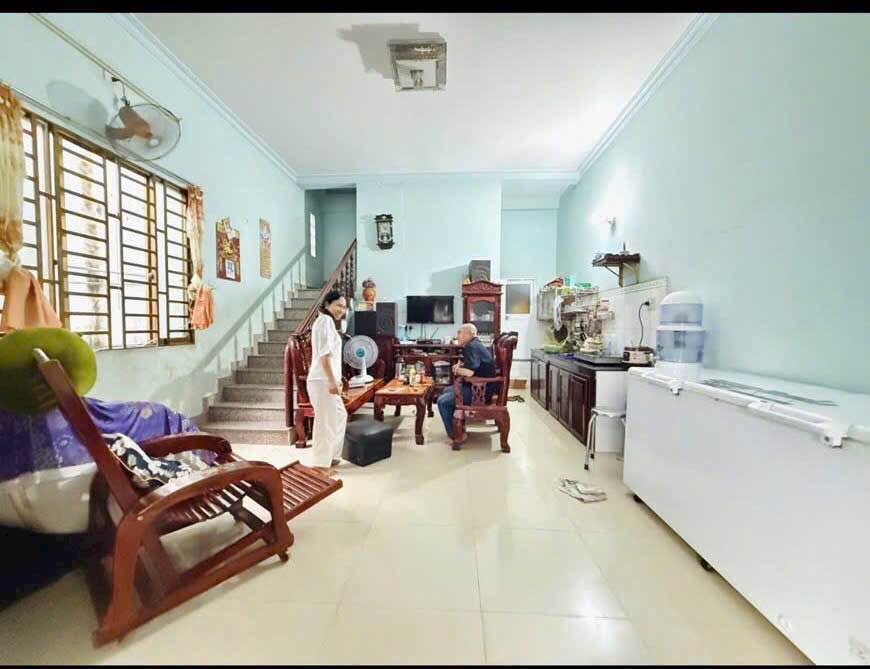 Nhà 1 trệt 1 lầu tại An Bình, Biên Hòa 120m² giá 3.09 tỷ - Kinh doanh tốt, thu nhập ổn định!