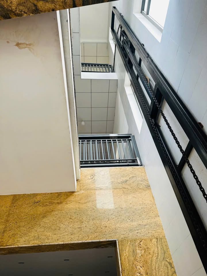 Bán nhà mặt tiền góc 3 mặt tại phường Tân Hoà, 90m² giá 5.8 tỷ - Đầy đủ tiện ích xung quanh!