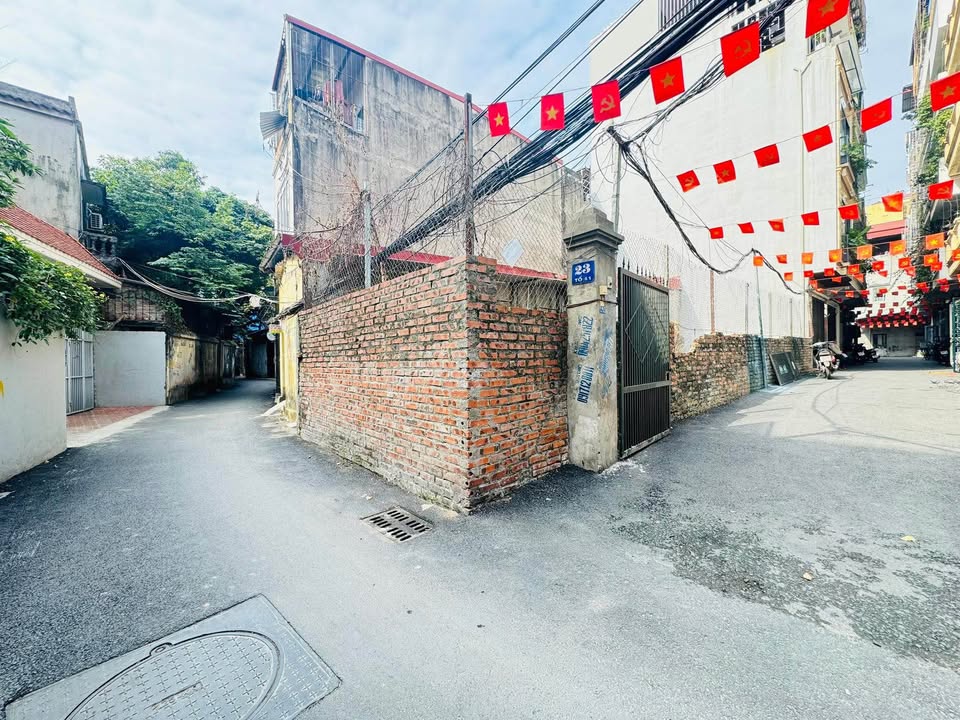 Đất lô góc 50m² Thượng Thanh, Long Biên - Đầu tư sinh lời, giá 9.39 tỷ!