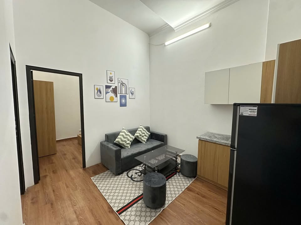 Căn hộ cho thuê Mặt đường 95 Yên Hoà 2PN giá 7 triệu - Thiết kế đẹp, đầy đủ nội thất!