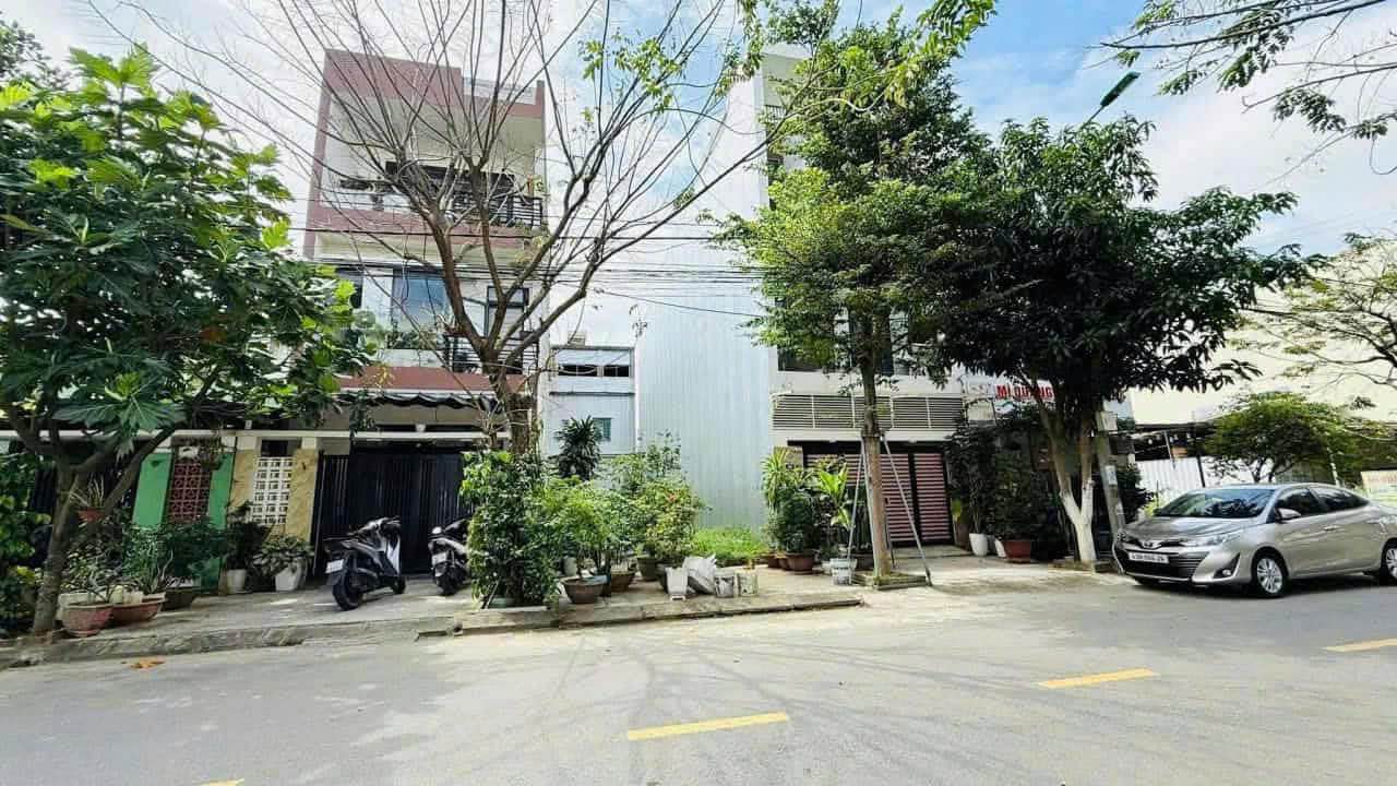 Nhà bán đường Vũ Xuân Thiều quận Cẩm Lệ 100m² giá 6.6 tỷ - Giao thông thuận tiện, an ninh tốt