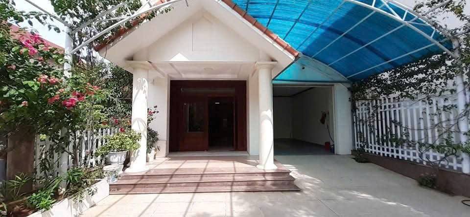 Biệt thự 3 tầng đường Hoàng Trường Minh 308m² giá 9 tỷ - Dòng tiền ổn định