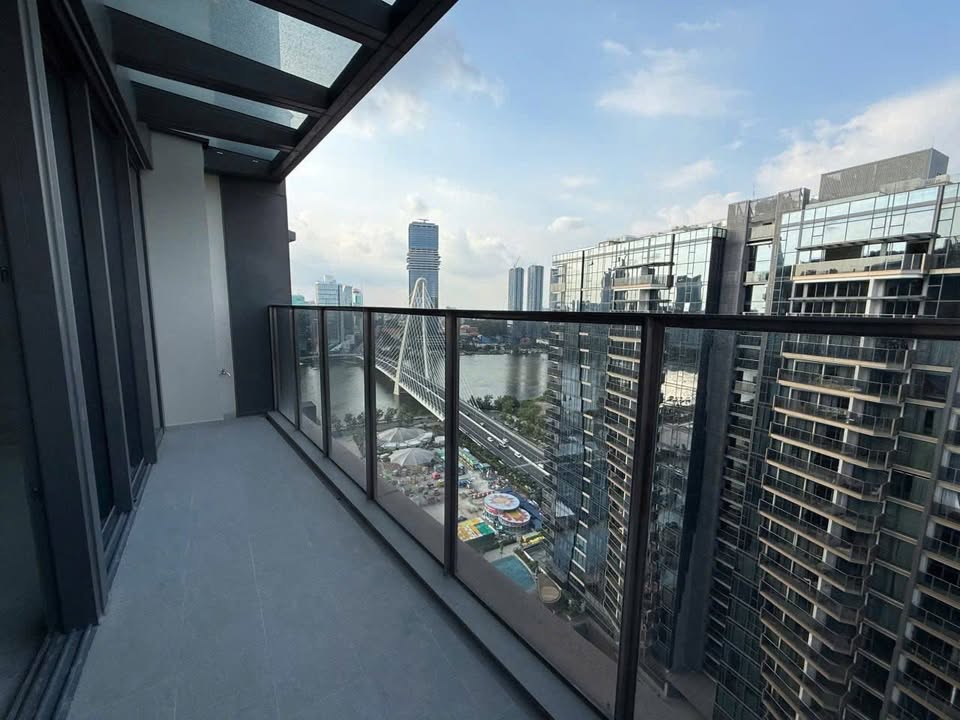 Căn hộ Duplex The Opera Residence Thủ Thiêm 146m² giá 40 tỷ - Sẵn sàng bàn giao!