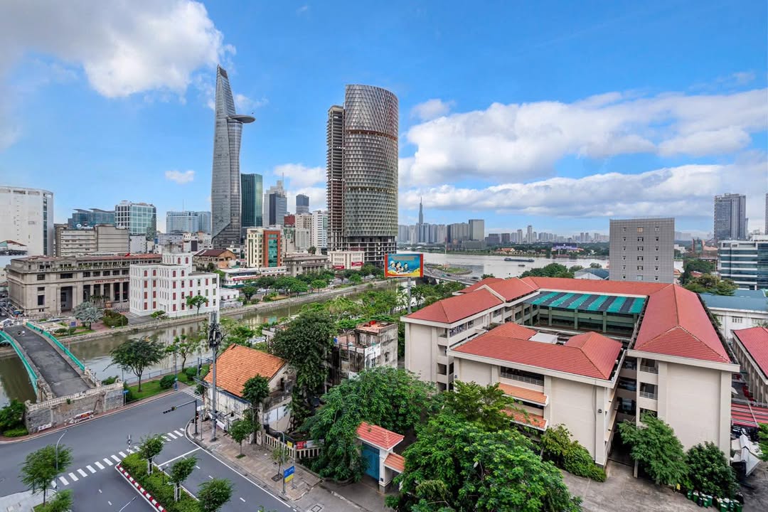 Căn hộ Saigon Royal quận 4, 88m² giá 12.4 tỷ - View pháo bông tuyệt đẹp!